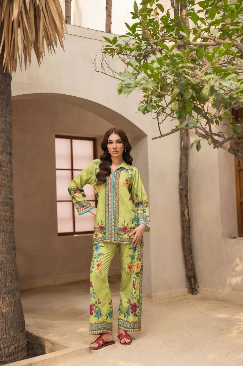 Premium Cream Floral Printed Coord Set for Women | Stylish Top & Pant Co-Ord Set for Casual, Office & Party Wear