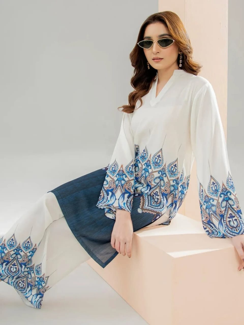 Premium Women’s White & Blue Printed Kurti Pant Set | Designer Ethnic Co-Ord Set | Elegant Cotton Kurta Palazzo Set