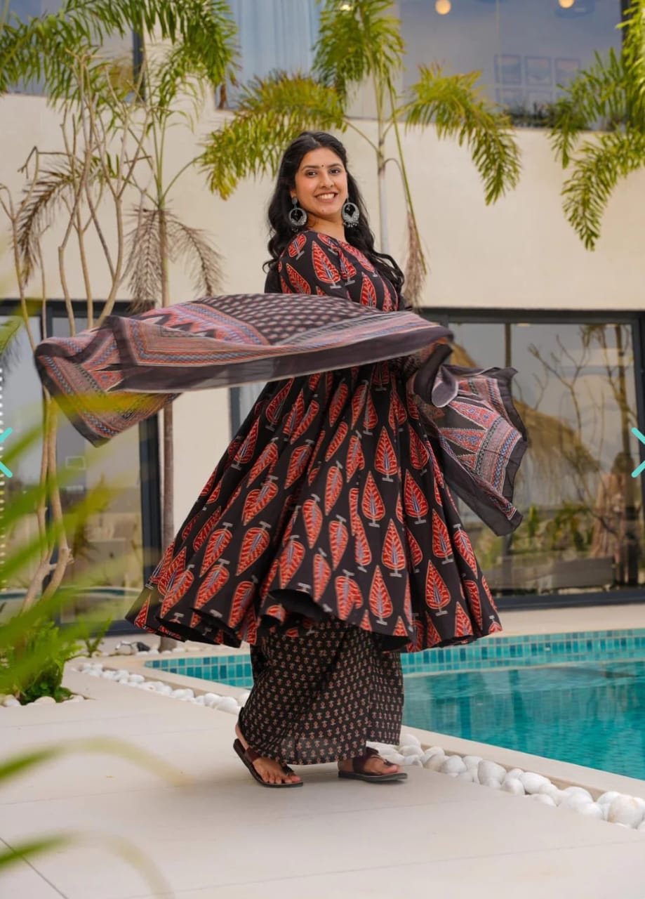 Women’s Black & Red Printed Anarkali Kurti Set with Dupatta | Stylish Ethnic Wear