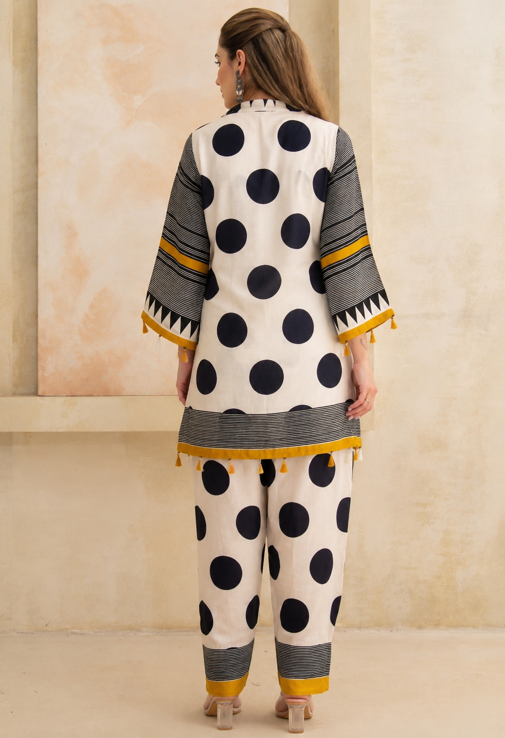 Women’s White & Black Polka Dot Kurta Set with Dupatta | Attire Vogue